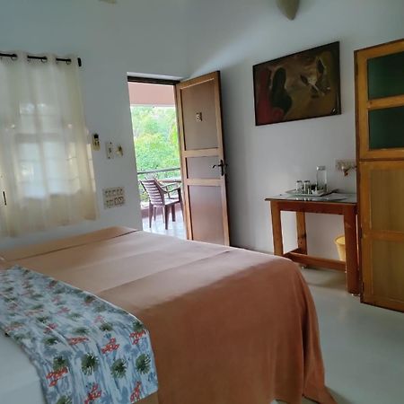 Inn Pondiville Forest Retreat Пондичери Екстериор снимка