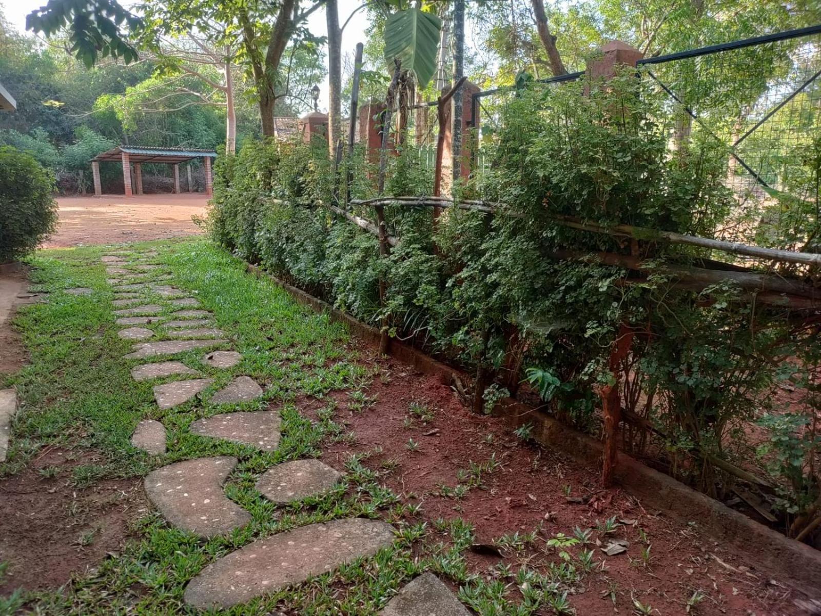 Inn Pondiville Forest Retreat Пондичери Екстериор снимка
