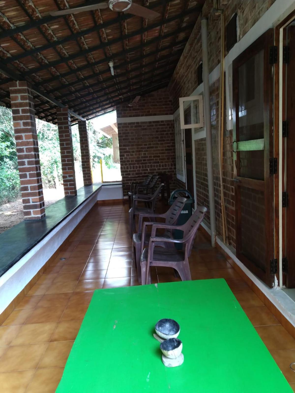 Inn Pondiville Forest Retreat Пондичери Екстериор снимка