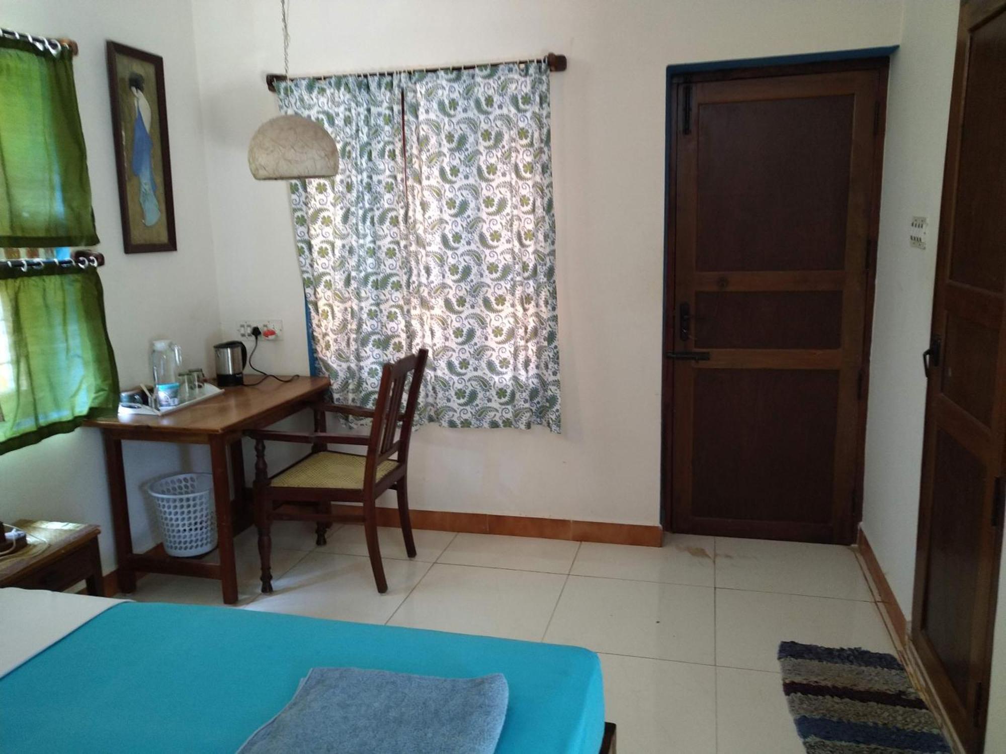 Inn Pondiville Forest Retreat Пондичери Стая снимка